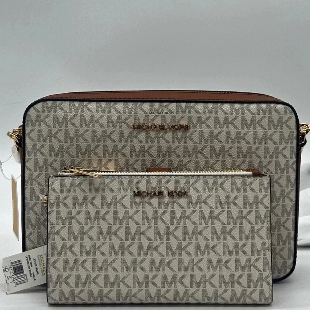 Michael Kors Large EW Crossbody Bag & Large Double Zip Wallet Vanilla